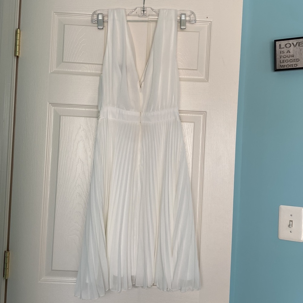 ASOS white dress with sparkle waist detail - Picture 6 of 8